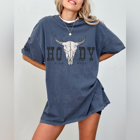 Comfort Colors Howdy Wild West Cow Skull Tee - Picture 3 of 10